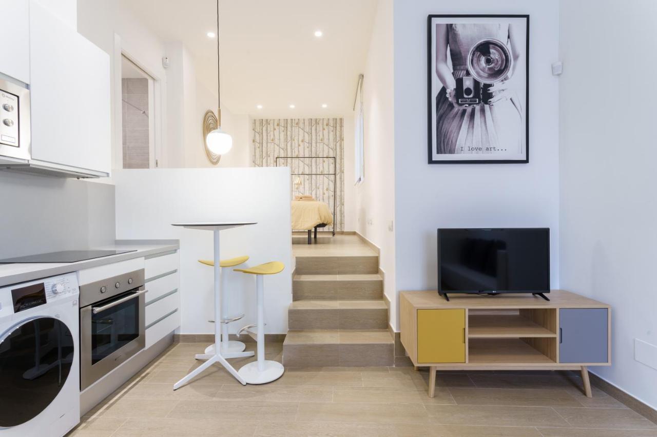 Teatro Suites Malaga Urban Flat Exteriör bild